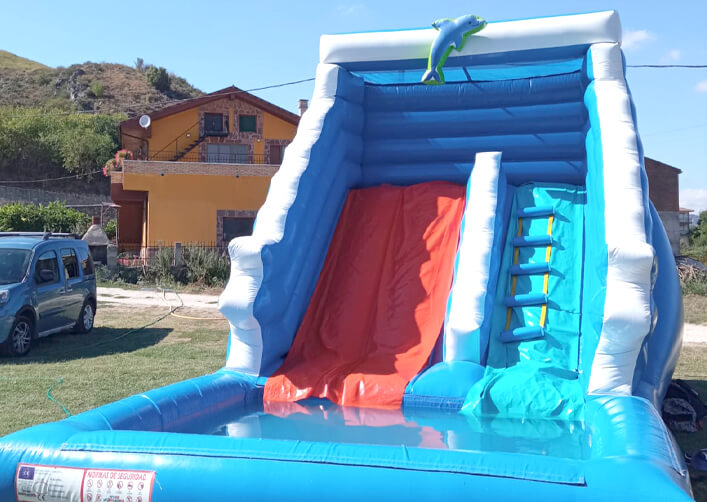 atracciones de ocio y tiempo libre en hinchables mikelin